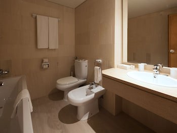Dom Pedro Marina Boutique Hotel & Golf - Adults Friendly