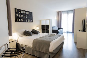 Aparthotel Atenea Calabria