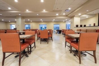 Courtyard By Marriott Puebla Las Animas