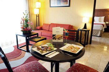 Courtyard By Marriott Puebla Las Animas