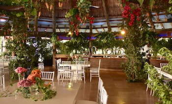 Divi Aruba Phoenix Beach Resort