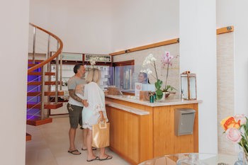 Divi Aruba Phoenix Beach Resort