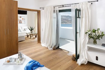 Tharroe of Mykonos galeri fotoğrafı