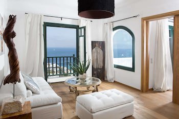Tharroe of Mykonos galeri fotoğrafı
