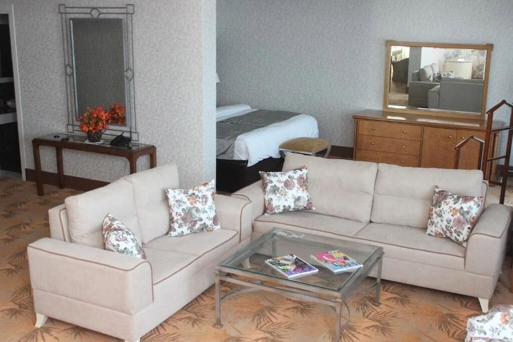 Grand Hotel Europe