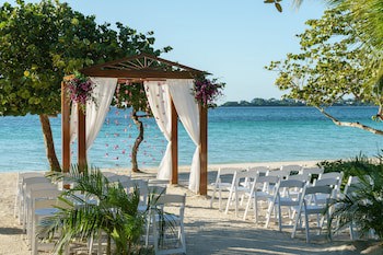 Couples Negril - Adults Only
