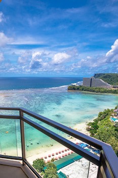 Dusit Beach Resort Guam