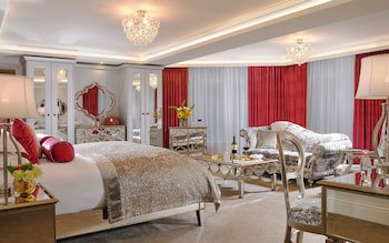 Fitzgerald's Woodlands House Hotel