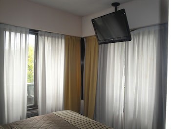 Golf Tower Suites & Apartments