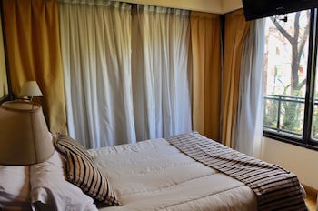 Golf Tower Suites & Apartments