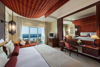 Ajman Hotel