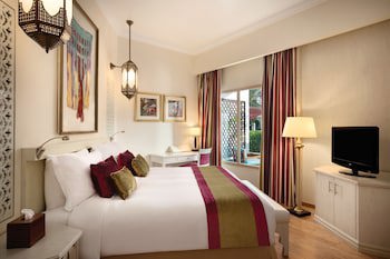 Ajman Hotel
