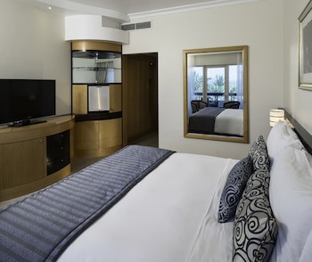 Ajman Hotel