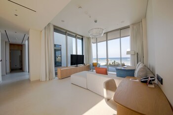 Ajman Hotel