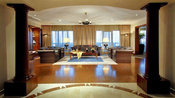 Ajman Hotel