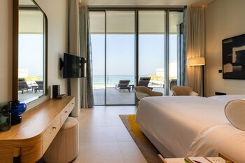Ajman Hotel