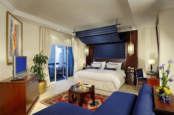 Ajman Hotel