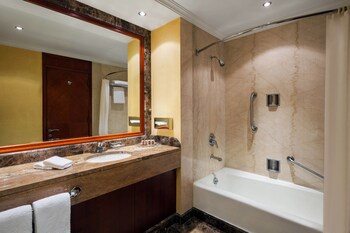 Sheraton Dammam Hotel & Convention Centre