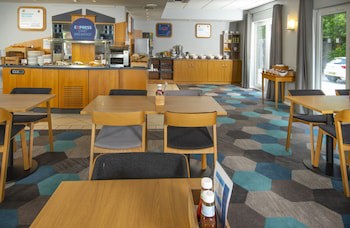 Holiday Inn Express Peterborough, An Ihg Hotel