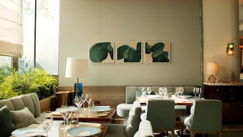 Four Seasons Hotel London At Park Lane