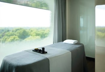 Four Seasons Hotel London At Park Lane