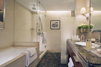 Four Seasons Hotel London At Park Lane