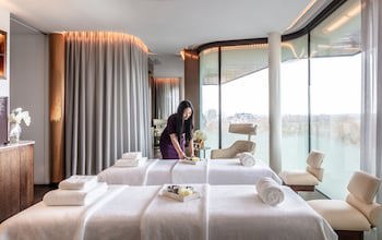 Four Seasons Hotel London At Park Lane