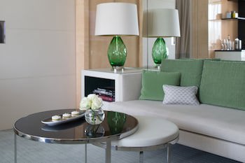 Four Seasons Hotel London At Park Lane