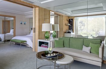 Four Seasons Hotel London At Park Lane