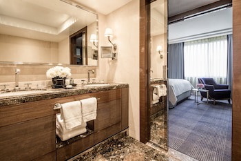 Four Seasons Hotel London At Park Lane
