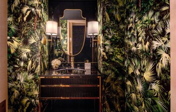Four Seasons Hotel London At Park Lane