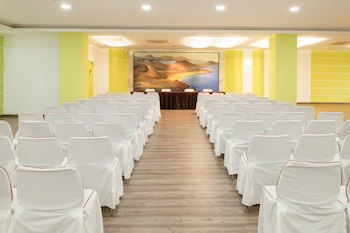 Hotel Grand Teguise Playa