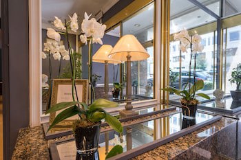 First Euroflat Hotel