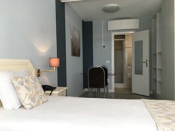 First Euroflat Hotel