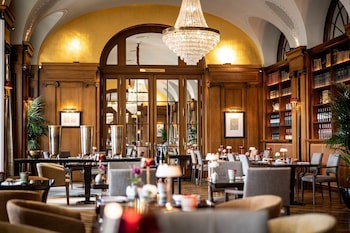 Bellevue Palace Hotel