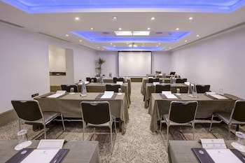 Gem Langham Court Hotel