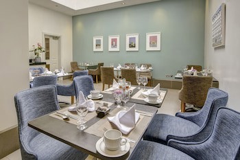 Gem Langham Court Hotel