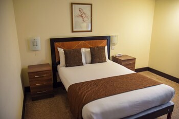 Europa Gatwick Hotel & Spa