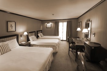 Europa Gatwick Hotel & Spa