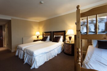 Europa Gatwick Hotel & Spa