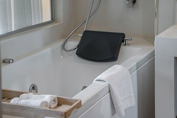 Hotel N'vy