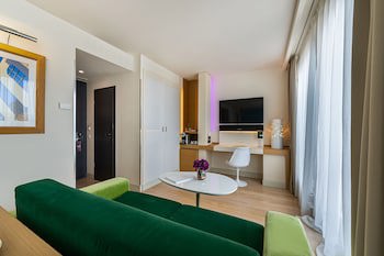 Hotel N'vy