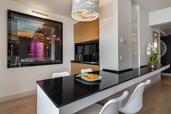 Hotel N'vy