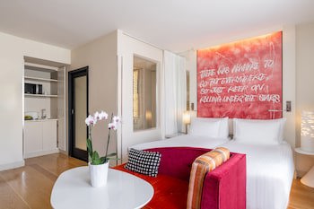 Hotel N'vy