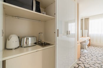 Hotel N'vy