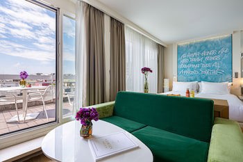 Hotel N'vy