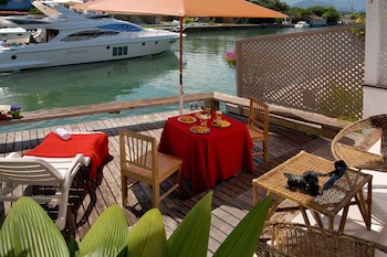 Angra Boutique Hotel