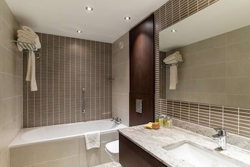 Hilton London Gatwick Airport