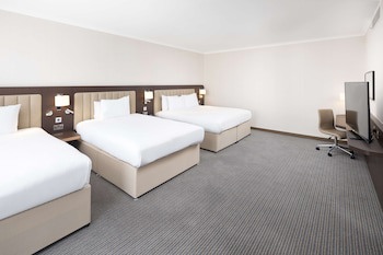 Hilton London Gatwick Airport
