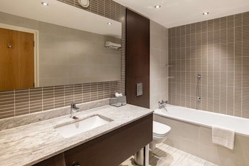 Hilton London Gatwick Airport